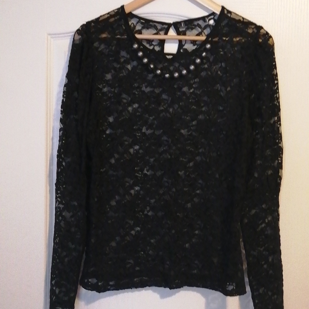 Lace top long sleeve with pearl necklace attached, very ladylike